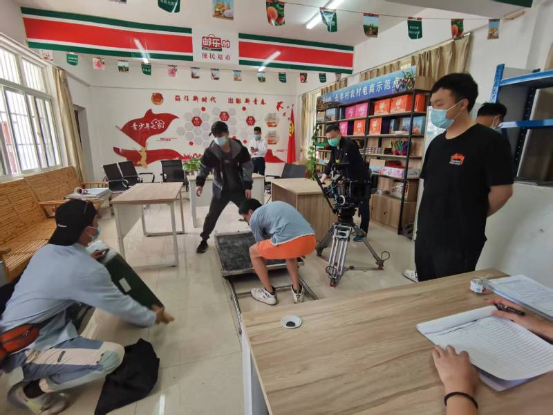 一支视频激活品牌生命力｜宁城县产品视频拍摄公司的创意魔法秀